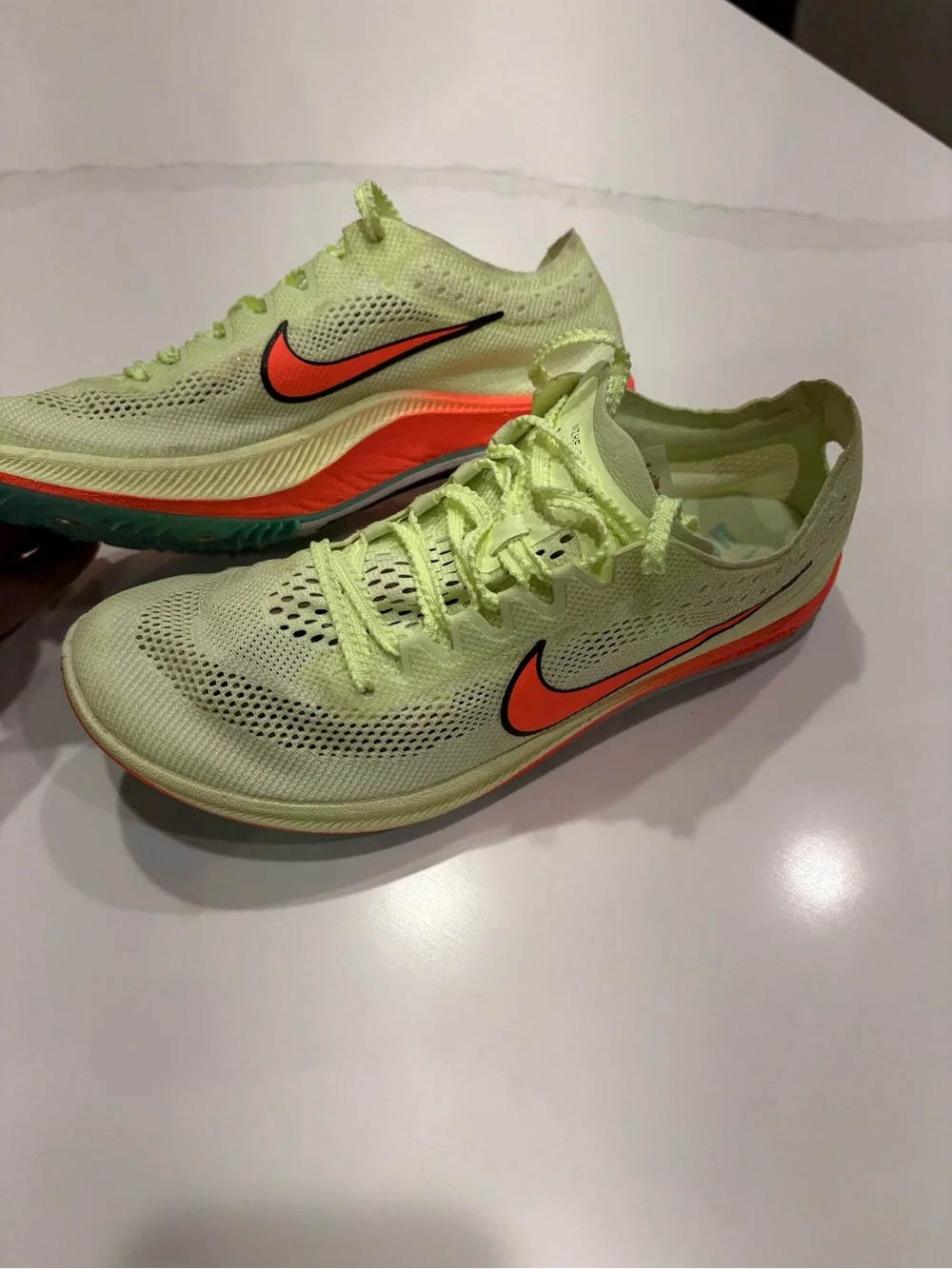 Nike Distance Track Spikes ZoomX Dragonfly Women's size 5.5. Men’s size 4